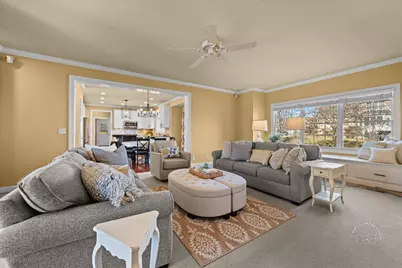 3N441 Vachel Lindsay Street, Saint Charles, IL 60175 - Photo 10