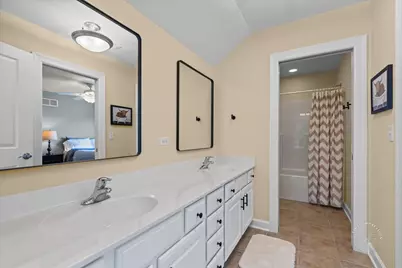 3N441 Vachel Lindsay Street, Saint Charles, IL 60175 - Photo 22