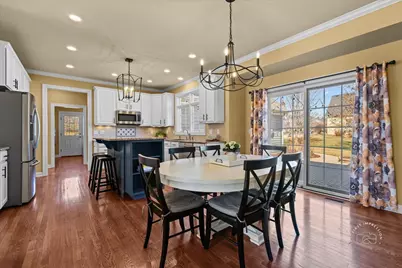 3N441 Vachel Lindsay Street, Saint Charles, IL 60175 - Photo 4