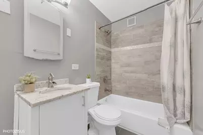 10417 W Palmer Avenue, Melrose Park, IL 60164 - Photo 20