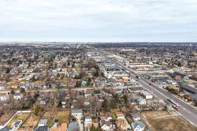 10417 W Palmer Avenue, Melrose Park, IL 60164 - Photo 34