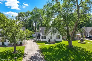 10417 W Palmer Ave, Melrose Park, IL 60164 - Photo 22