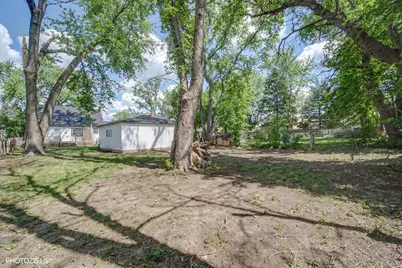 10417 W Palmer Avenue, Melrose Park, IL 60164 - Photo 26