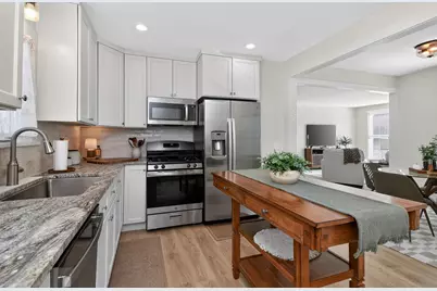 102 E 56th Street, Westmont, IL 60559 - Photo 8