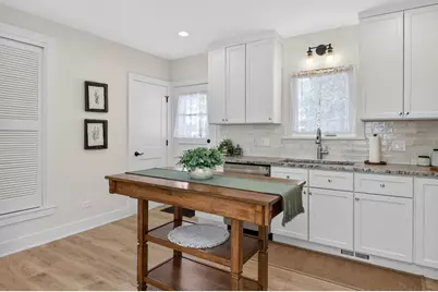 102 E 56th Street, Westmont, IL 60559 - Photo 10