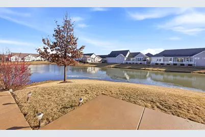 16626 S Fox Run Circle, Plainfield, IL 60586 - Photo 2