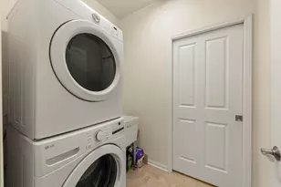 16626 S Fox Run Cir, Plainfield, IL 60586 - Photo 14