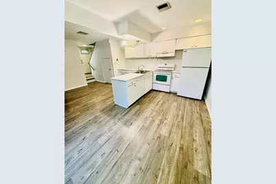 3349 Beacon Street #39, North Chicago, IL 60064 - Photo 2