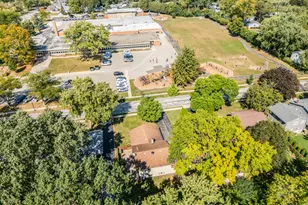 316 Sycamore Dr, Naperville, IL 60540 - Photo 30