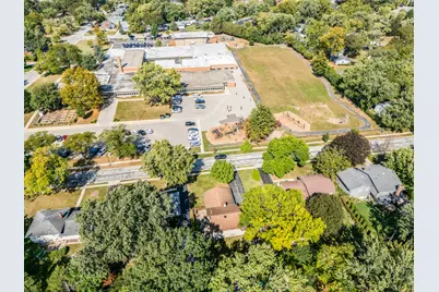 316 Sycamore Drive, Naperville, IL 60540 - Photo 32