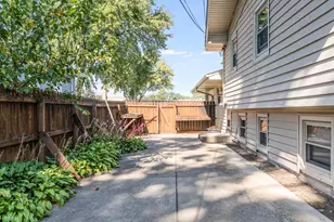 316 Sycamore Dr, Naperville, IL 60540 - Photo 28