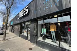 236 E 47th St, Chicago, IL 60653 - Photo 2