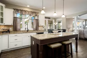 422 Maple Leaf Ln, Poplar Grove, IL 61065 - Photo 24