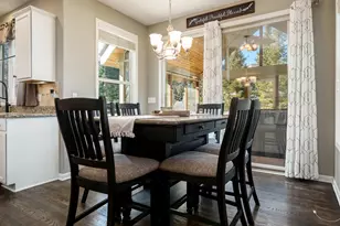 422 Maple Leaf Ln, Poplar Grove, IL 61065 - Photo 16