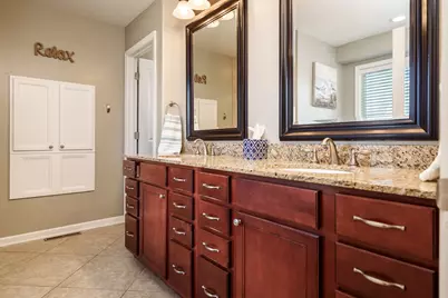 422 Maple Leaf Lane, Poplar Grove, IL 61065 - Photo 36
