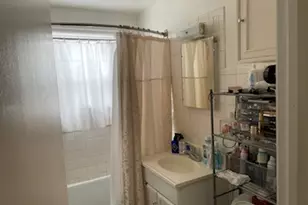 4264 W Nelson St, Chicago, IL 60641 - Photo 4