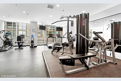 653 N Kingsbury Street #802, Chicago, IL 60654 - Photo 16