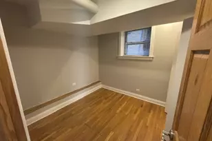 2147 W Lunt Ave, Chicago, IL 60645 - Photo 10