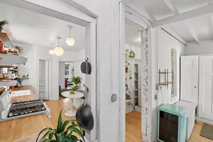 3436 W Beach Ave, Chicago, IL 60651 - Photo 18