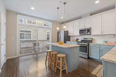 4647 S Lake Park Avenue #D, Chicago, IL 60653 - Photo 6