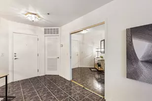 3100 Lexington Ln, Glenview, IL 60026 - Photo 4