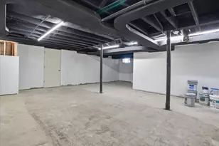 297 E Lakeview Ave, Round Lake Beach, IL 60073 - Photo 40