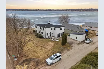 297 E Lakeview Avenue, Round Lake Beach, IL 60073 - Photo 50