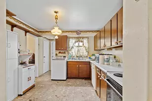 354 Westgate Dr, Park Forest, IL 60466 - Photo 10