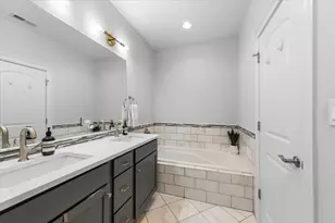 4357 N Lincoln Ave, Chicago, IL 60618 - Photo 12