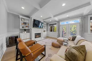 4357 N Lincoln Ave, Chicago, IL 60618 - Photo 2