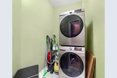 1447 W Rosemont Avenue #1, Chicago, IL 60660 - Photo 22