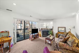 429 Elm St, Deerfield, IL 60015 - Photo 4