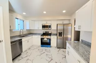 221 Monroe Rd, Bolingbrook, IL 60440 - Photo 2