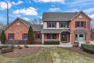 9N954 Heatherington Pl, Elgin, IL 60124 - Photo 66