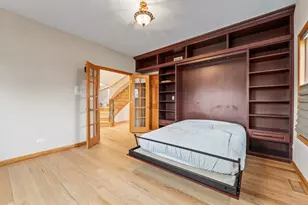 9N954 Heatherington Pl, Elgin, IL 60124 - Photo 6