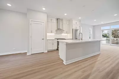 180 Eli Court, Des Plaines, IL 60016 - Photo 10