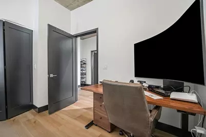 700 N Larrabee Street #1613, Chicago, IL 60654 - Photo 18