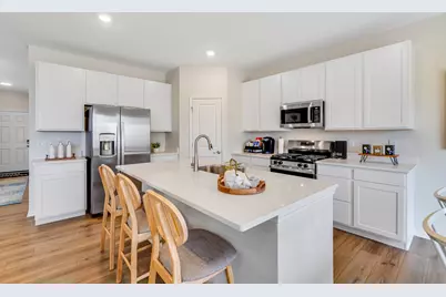 2712 Elden Drive, Yorkville, IL 60560 - Photo 8