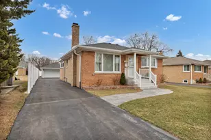 250 N Irving Ave, Hillside, IL 60162 - Photo 2