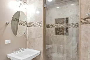 250 N Irving Ave, Hillside, IL 60162 - Photo 20