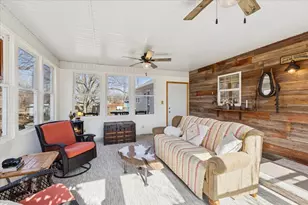 4866 N 12000 W Rd, Custer Park, IL 60481 - Photo 10