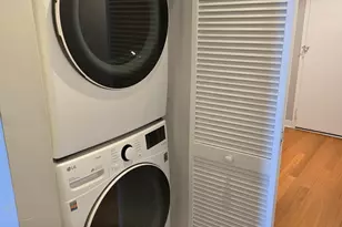 811 W 15th Pl, Chicago, IL 60608 - Photo 10