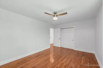 2735 W Berwyn Avenue #3, Chicago, IL 60625 - Photo 12