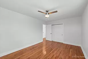 2735 W Berwyn Ave, Chicago, IL 60625 - Photo 12