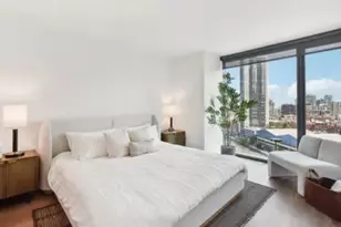 350 N Canal St, Chicago, IL 60606 - Photo 4