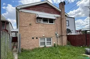 2164 N Major Ave, Chicago, IL 60639 - Photo 2