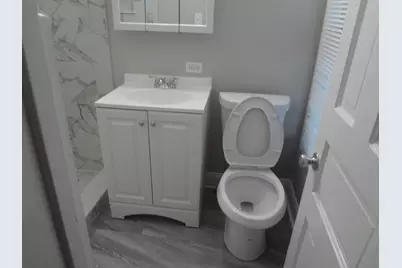 835 Oak Street, Elgin, IL 60123 - Photo 26
