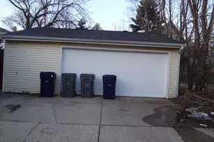 835 Oak St, Elgin, IL 60123 - Photo 6