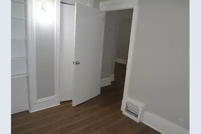 835 Oak Street, Elgin, IL 60123 - Photo 14