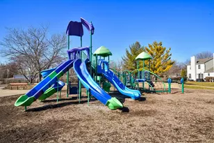 1266 Seabury Cir, Carol Stream, IL 60188 - Photo 20